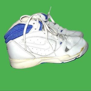 Vintage Nike Aire High Top Womens Aerobic Shoes Size 7 white purple